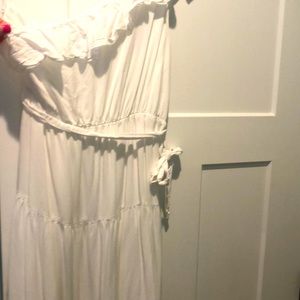 Mi Ami white one shoulder dress !